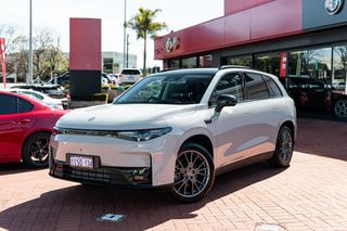 2025  Leapmotor C10 Wagon (Grey) New Car Thumbnail